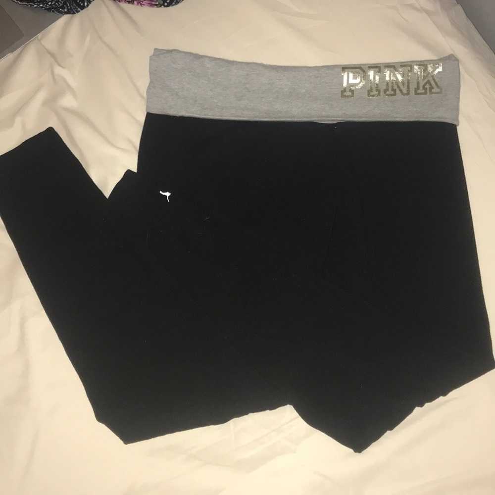 Pink yoga leggings